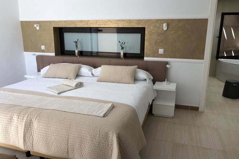 Dormitorio-del-apartamento-suite-master-en-fuerteventura-04